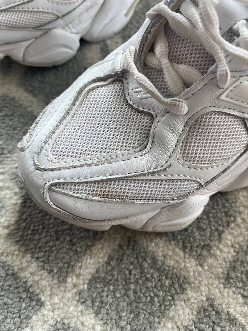 New Balance 9060 Sneakers - Picture 3 of 4